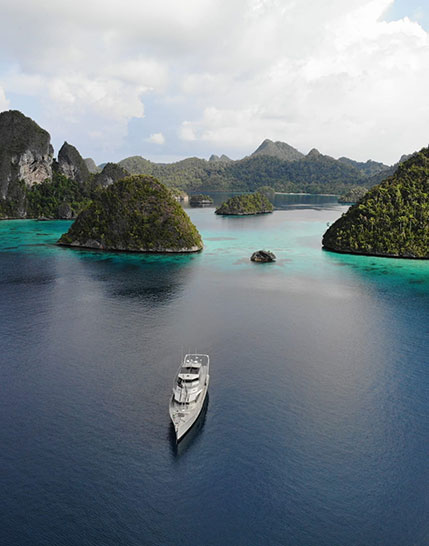 /uploads//images/boat-thailand.jpg